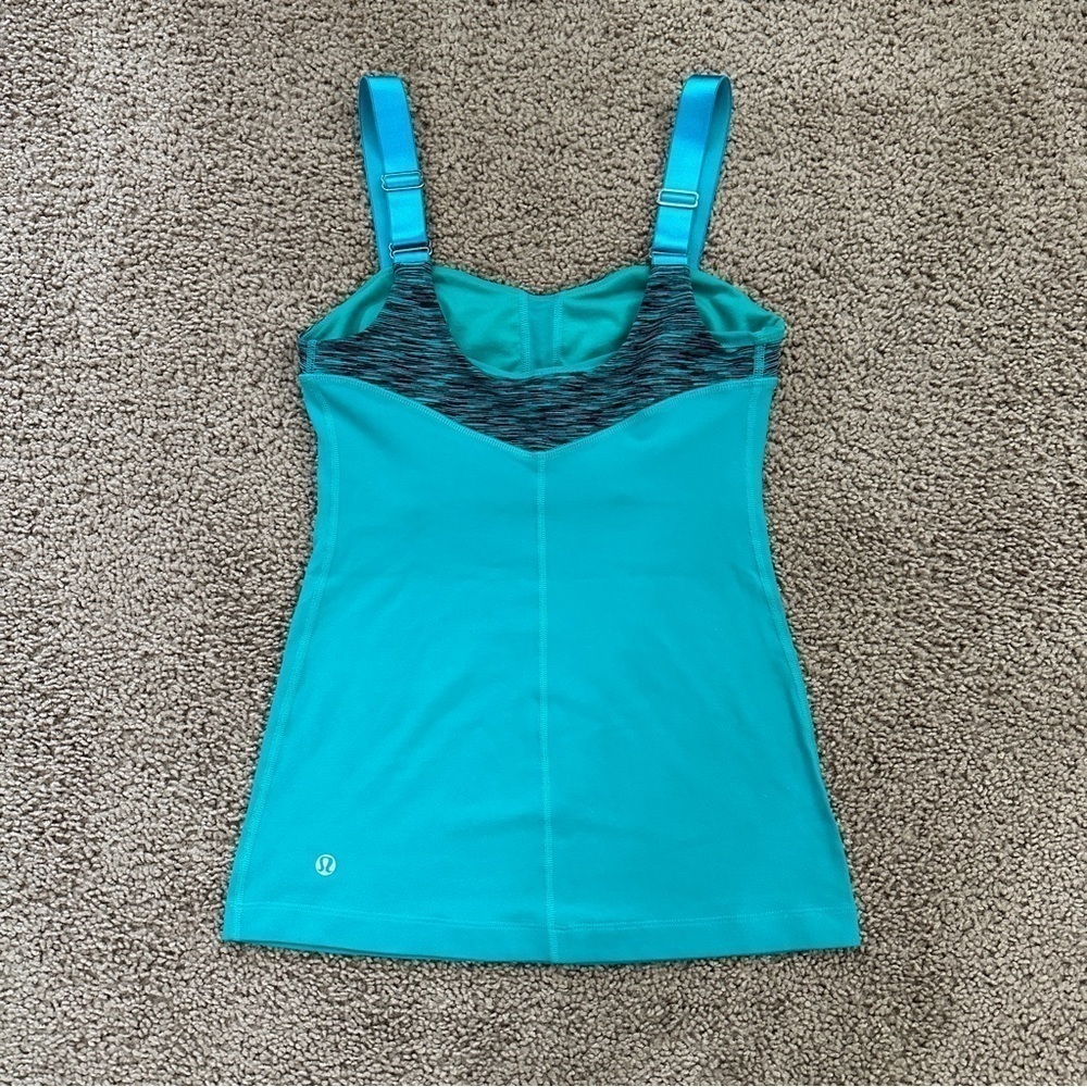Lululemon Athletica Women's Teal Zeal Heart Shape Neckline Tank Top sz 4 - Picture 6 of 11